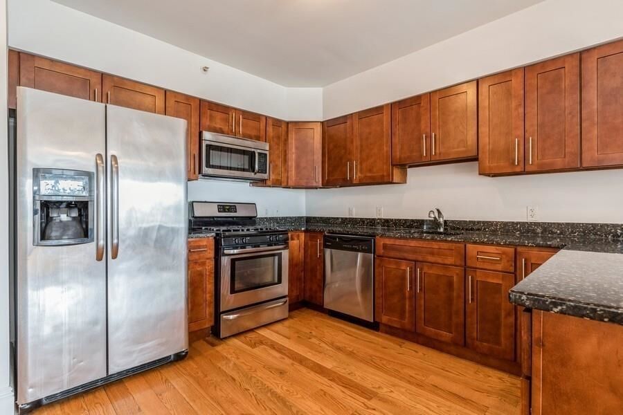 Property Photo:  125 43rd St 503  NJ 07087 