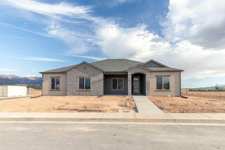 Property Photo:  4613 W 150 N Lot 204  UT 84720 