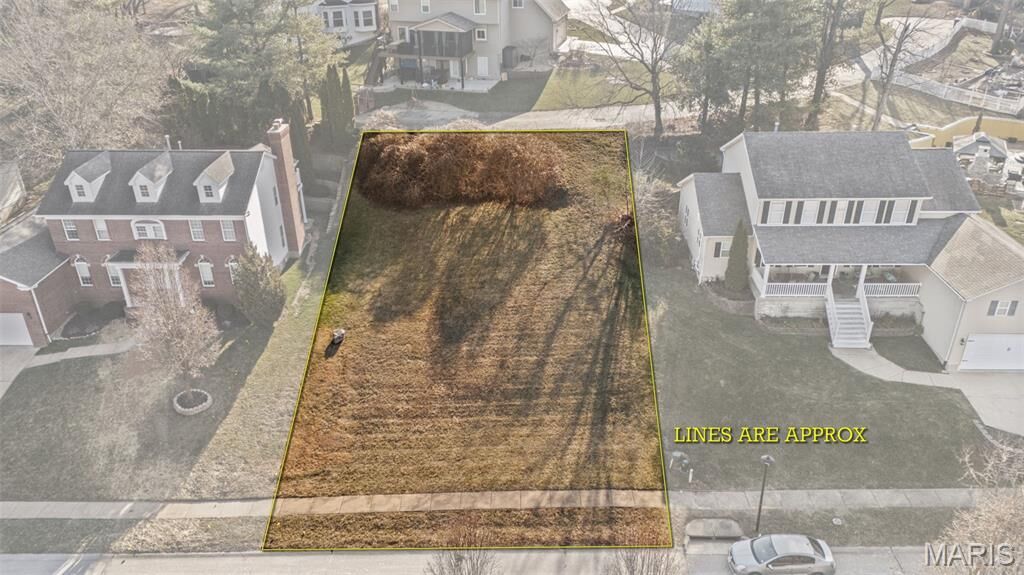 Property Photo:  5220 Autumnwinds Drive  MO 63129 