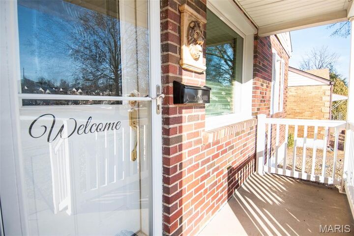 Property Photo:  9105 Southview Lane  MO 63123 