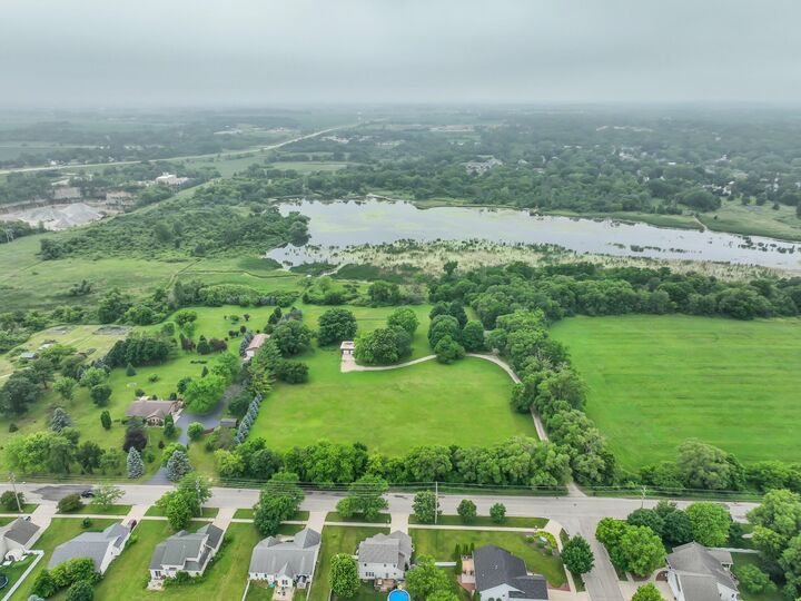 Property Photo:  630 S Wisconsin St Lt2  WI 53190 