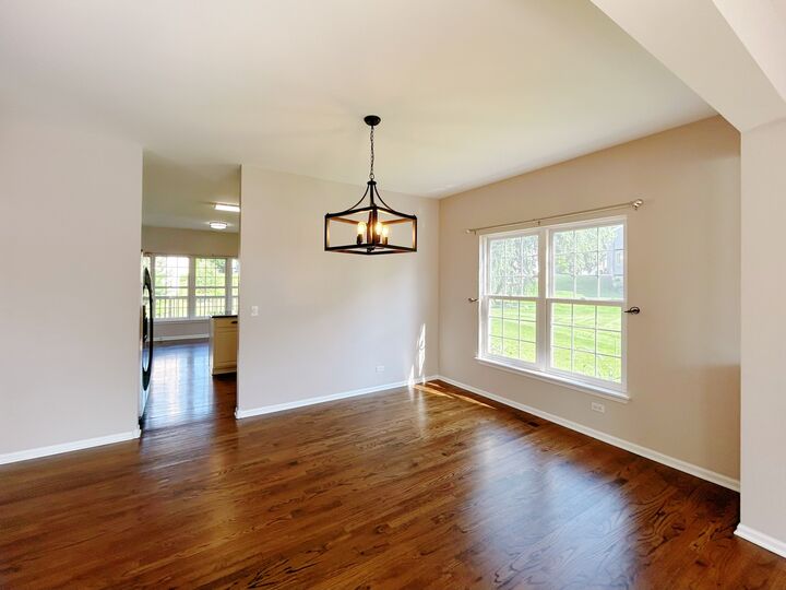 Property Photo:  3 Barton Creek Court  IL 60156 