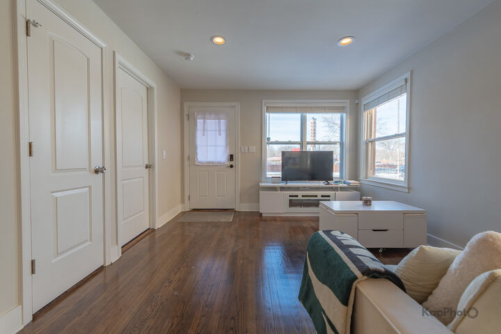 Property Photo:  1615 N 79th Avenue  IL 60707 