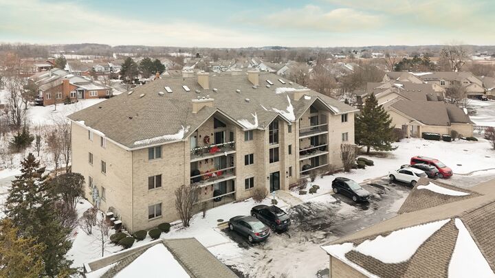 Property Photo:  14131 Norwich Lane 302  IL 60467 