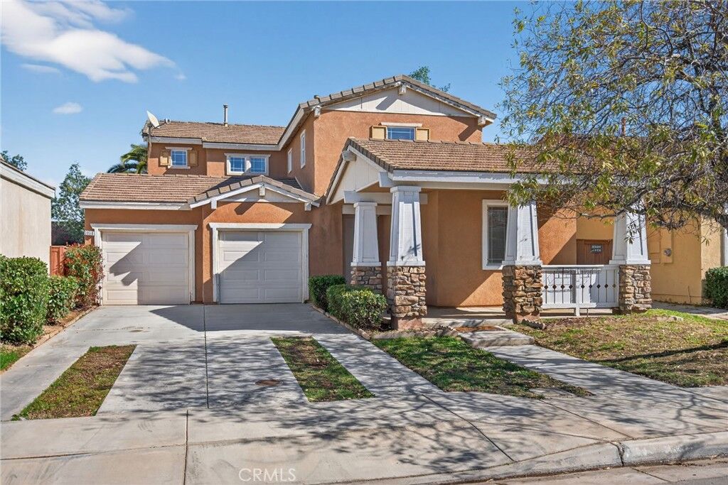 Property Photo: 3958 Barbury Palms Way CA 92571