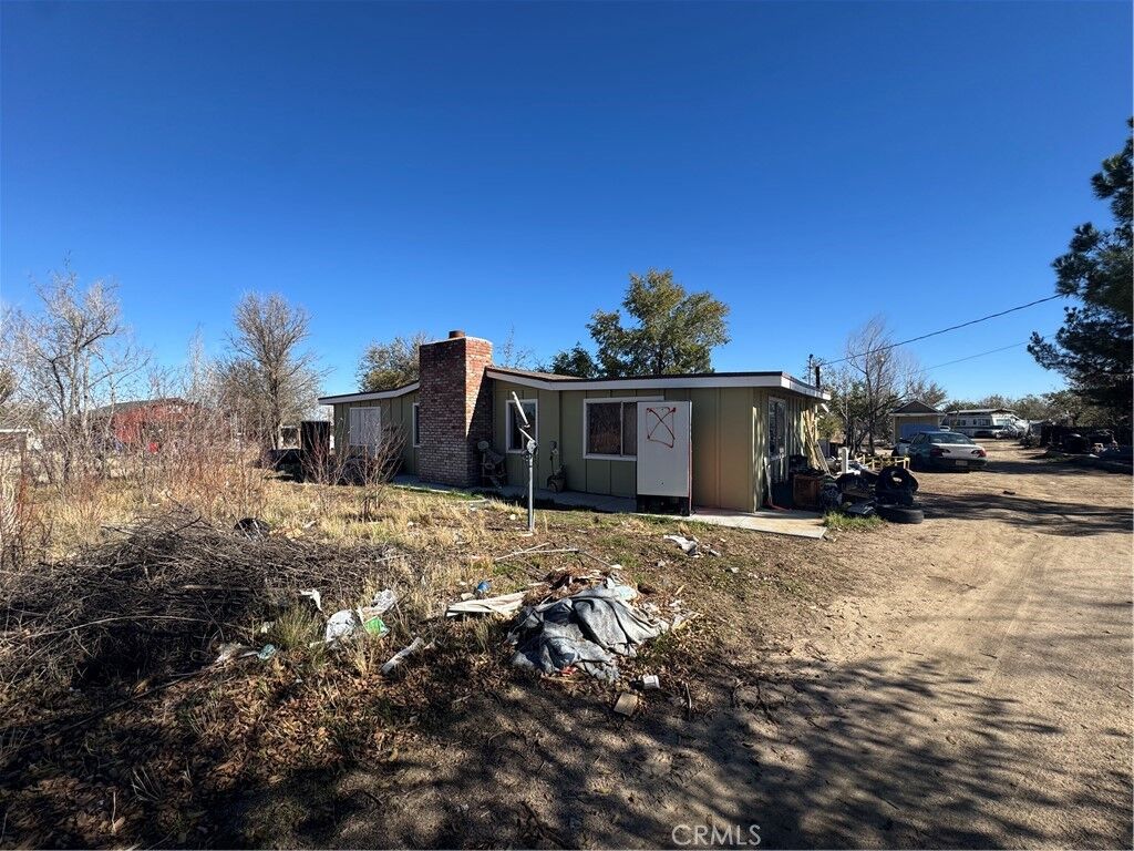 Property Photo:  10175 Valle Vista  CA 92371 