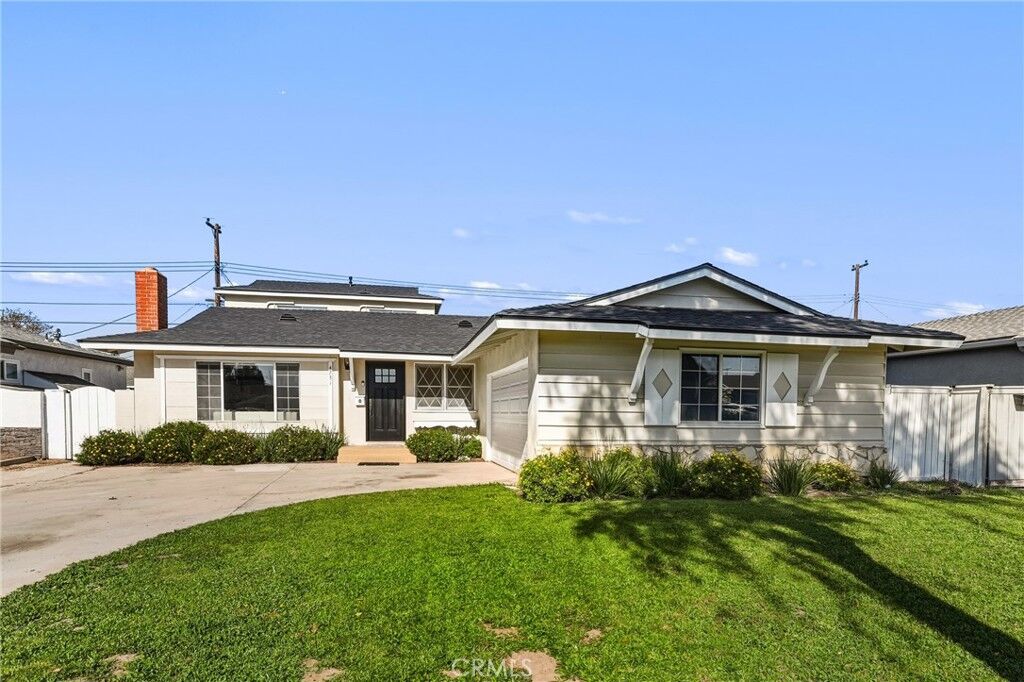 Property Photo:  4231 W Hill Avenue  CA 92833 