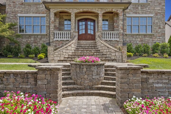 Property Photo: 201 Higginson Pl S TN 37066