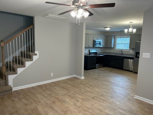 Property Photo: 1215 Cottonwood Dr TN 37040