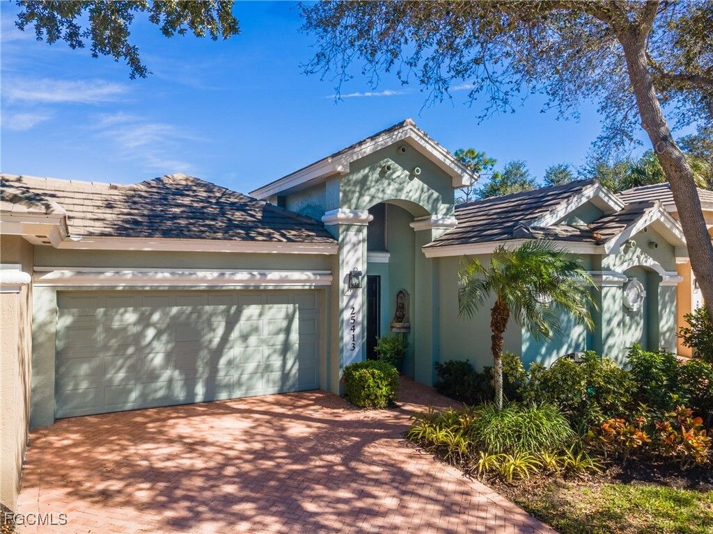 Property Photo:  25413 Alicante Drive  FL 34134 