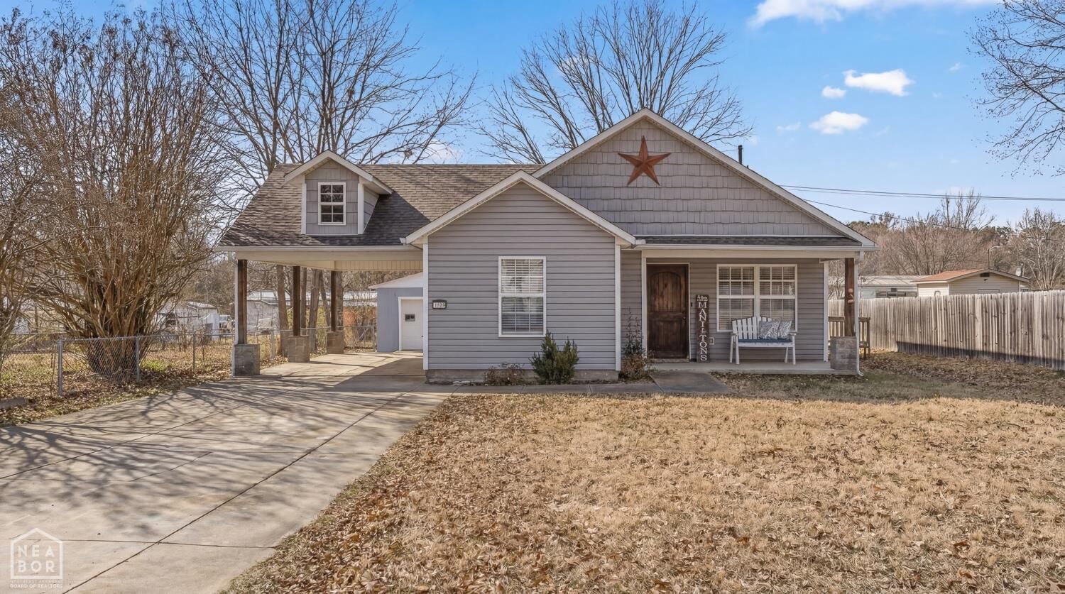 Property Photo: 102 Cindy Street AR 72450