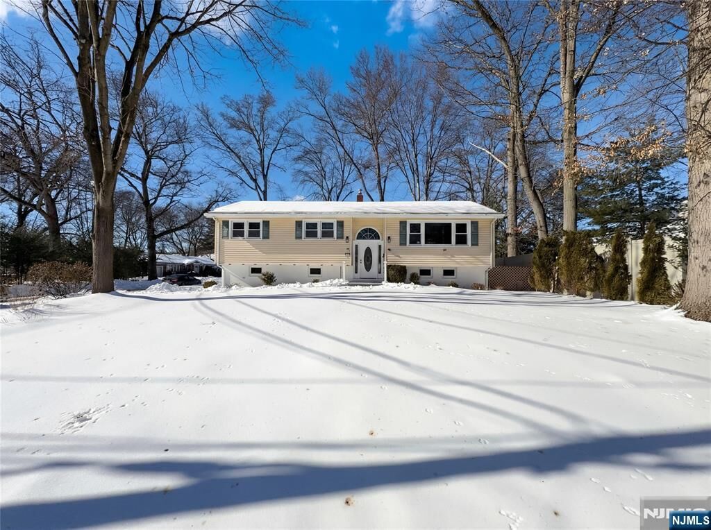Property Photo: 2622 Cleveland Avenue NJ 07676