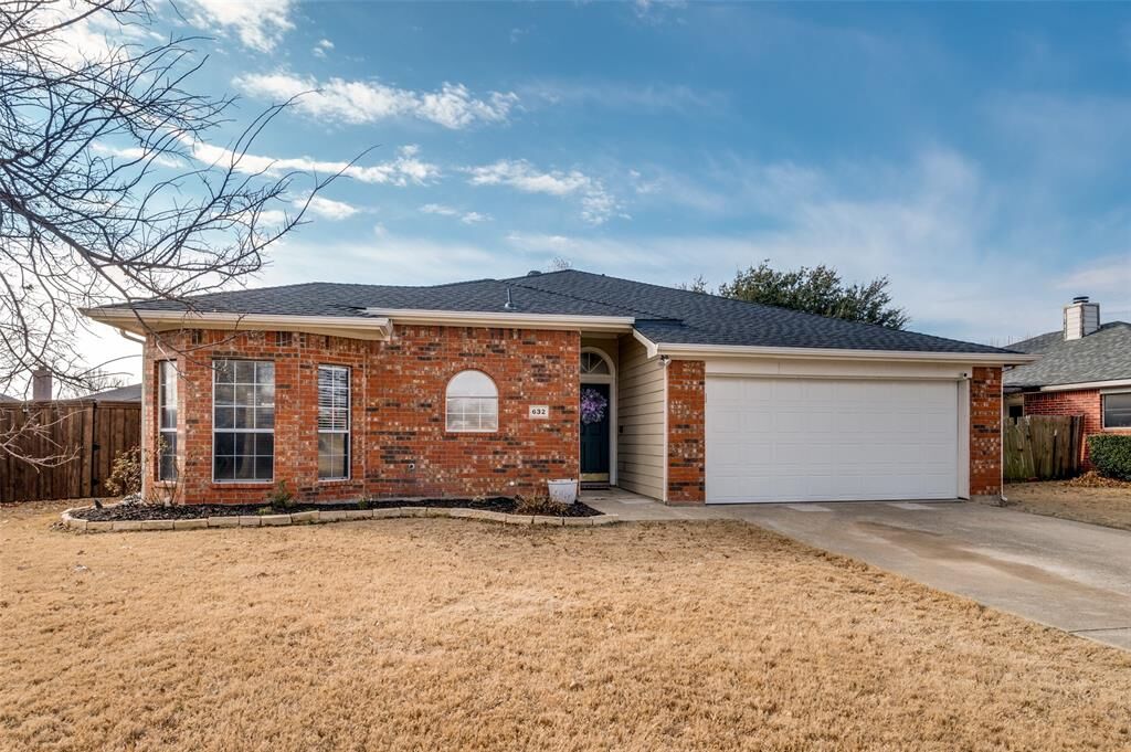 Property Photo:  632 Mustang Court  TX 75068 