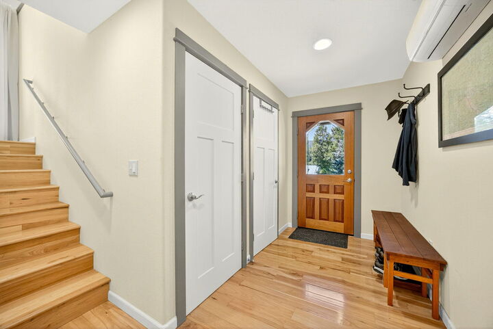 Property Photo:  330 E Fir Street  OR 97530 