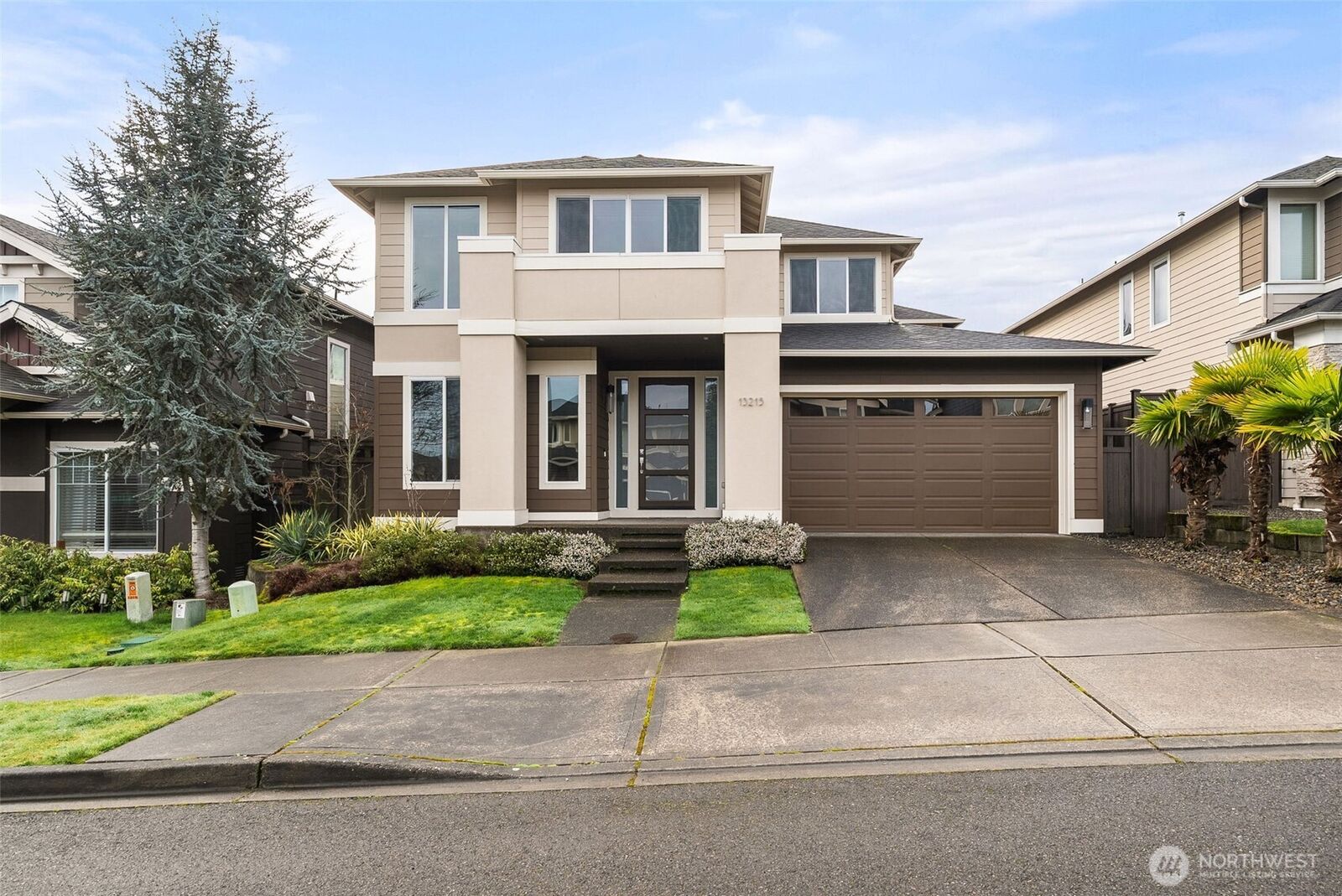 Property Photo:  13215 SE 307th Street  WA 98092 