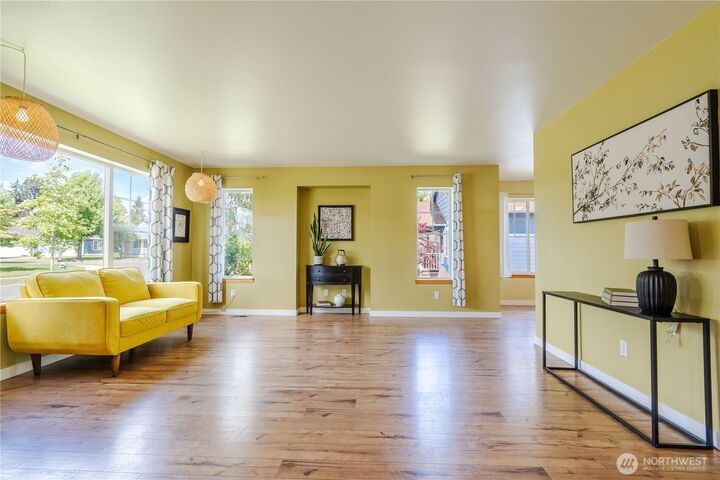 Property Photo: 2274 Dogwood Street WA 98264