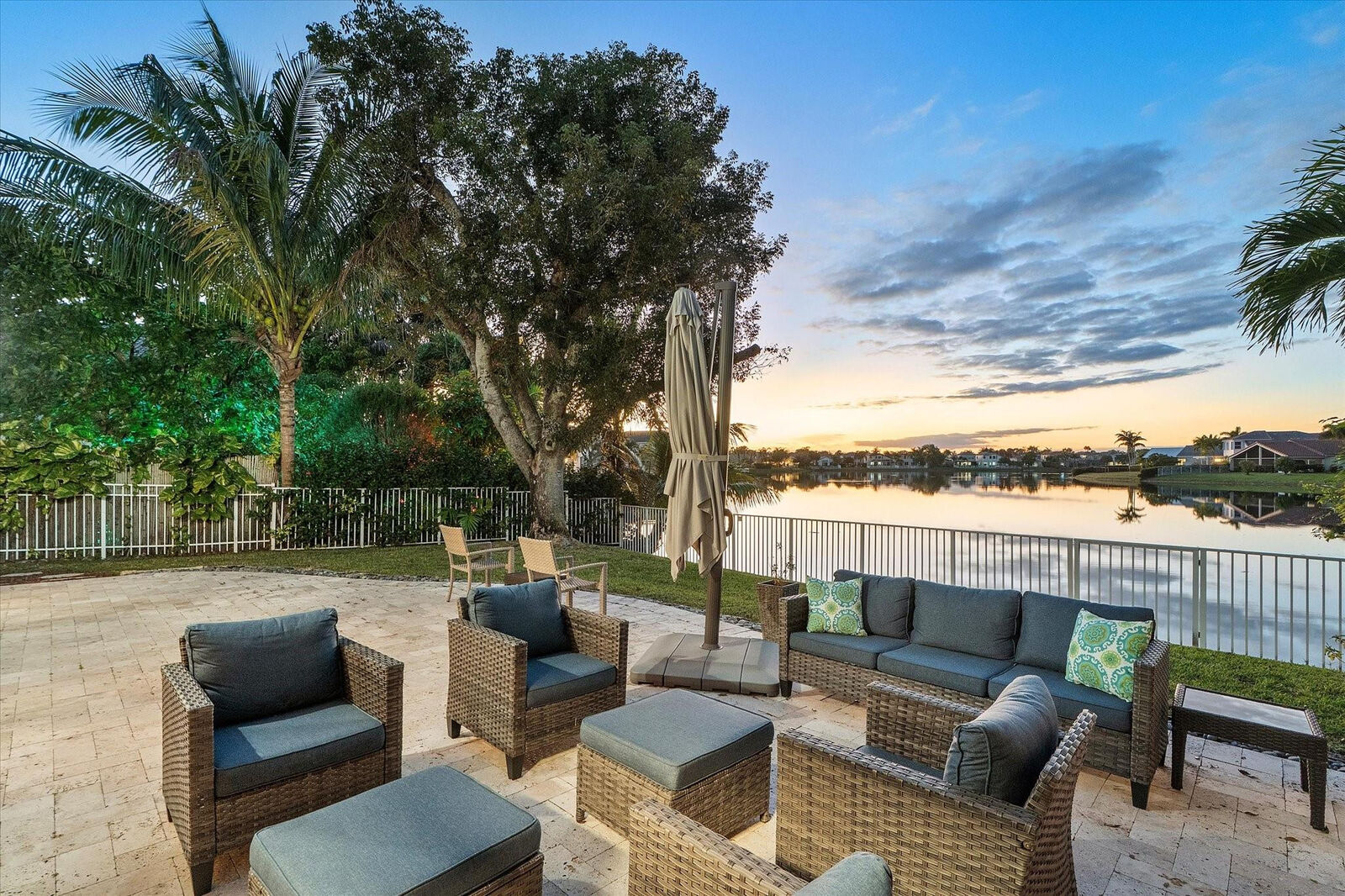 Property Photo:  15561 NW 12th Place  FL 33028 