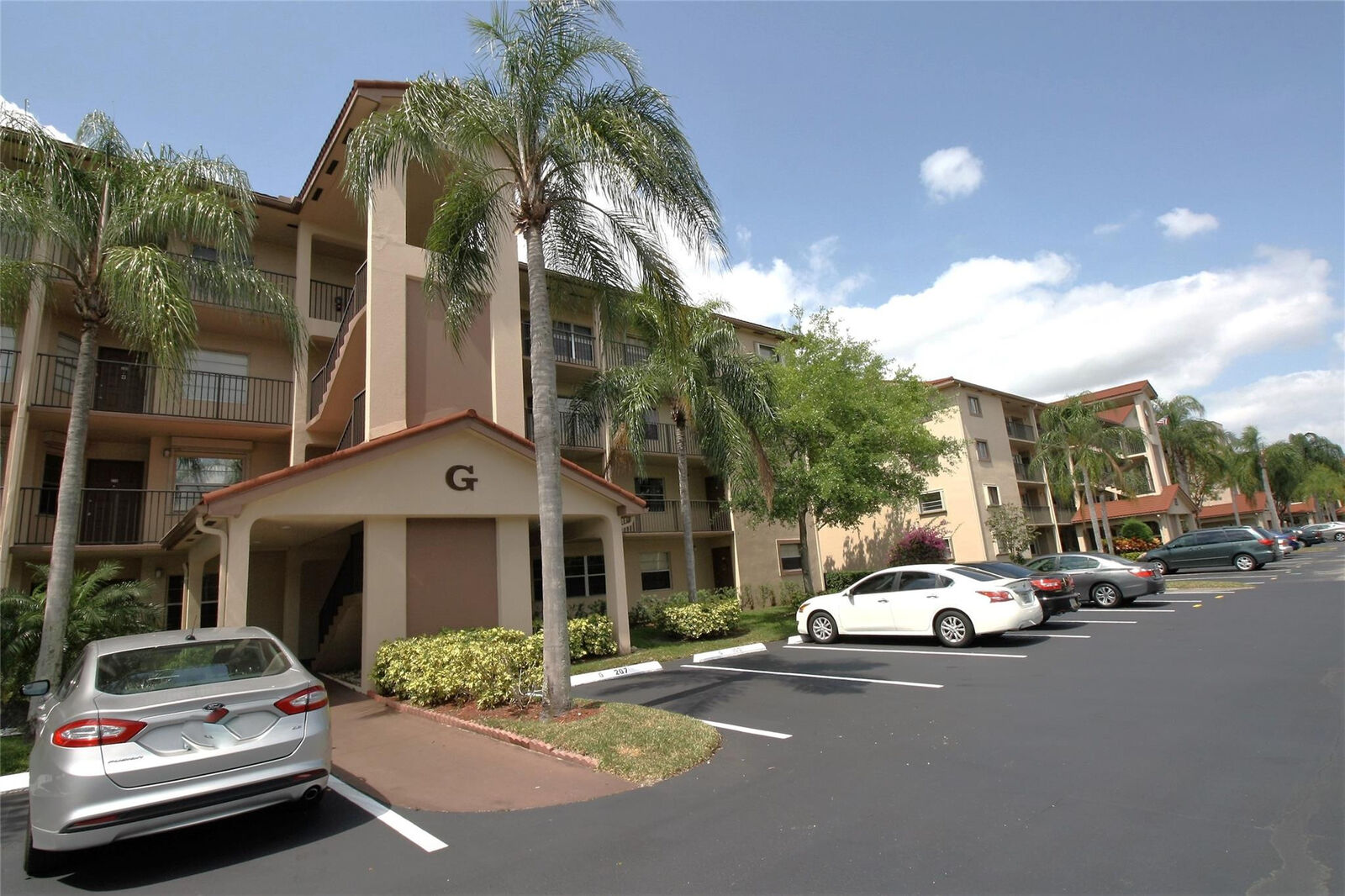 Property Photo: 1200 SW 130th Avenue 210-G FL 33027