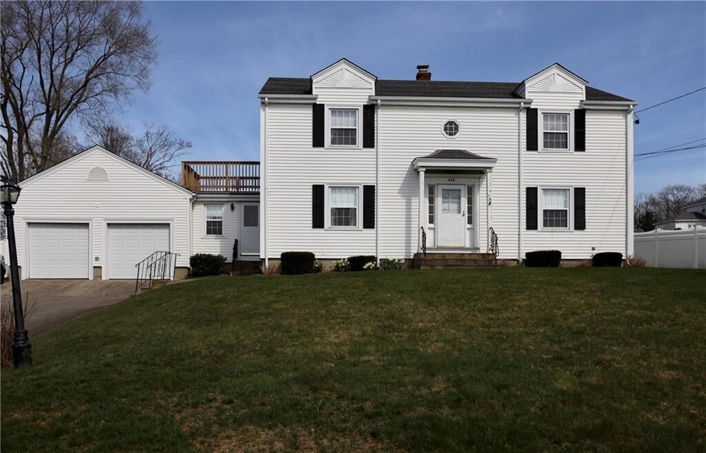 Property Photo: 556 Metacom Avenue RI 02809