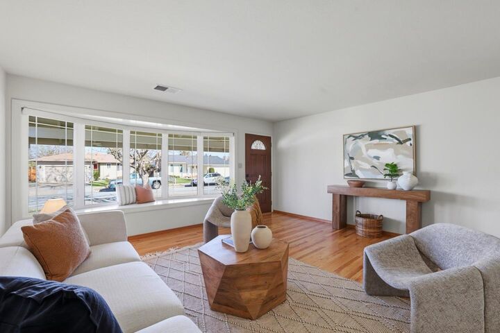 Property Photo:  4792 Englewood Drive  CA 95129 