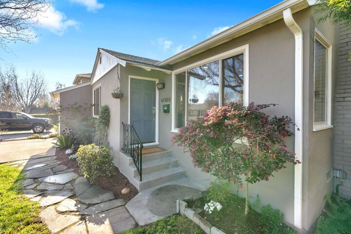 Property Photo:  1222 Birch Avenue  CA 94402 