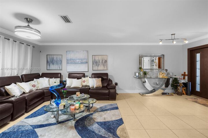 Property Photo:  20134 W Lake Dr  FL 33015 