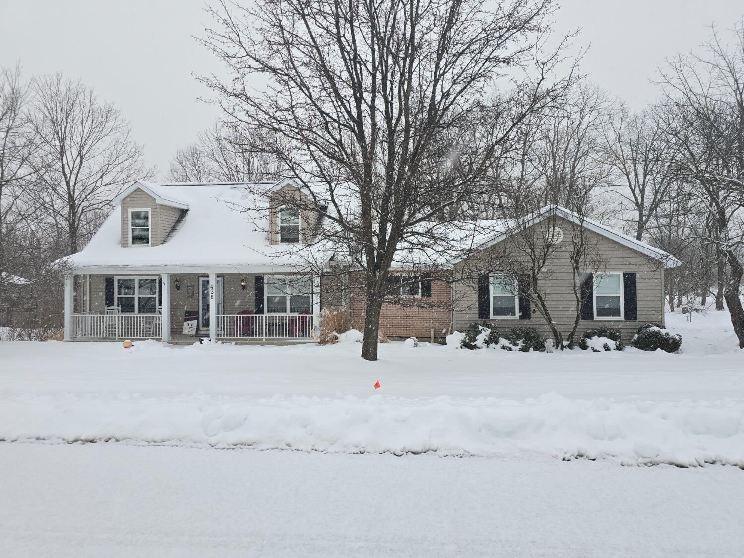 Property Photo:  438 Cresthaven Drive  IN 47025 