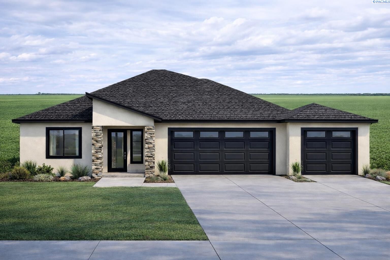 Property Photo:  7103 Rd 51 N  WA 99301 