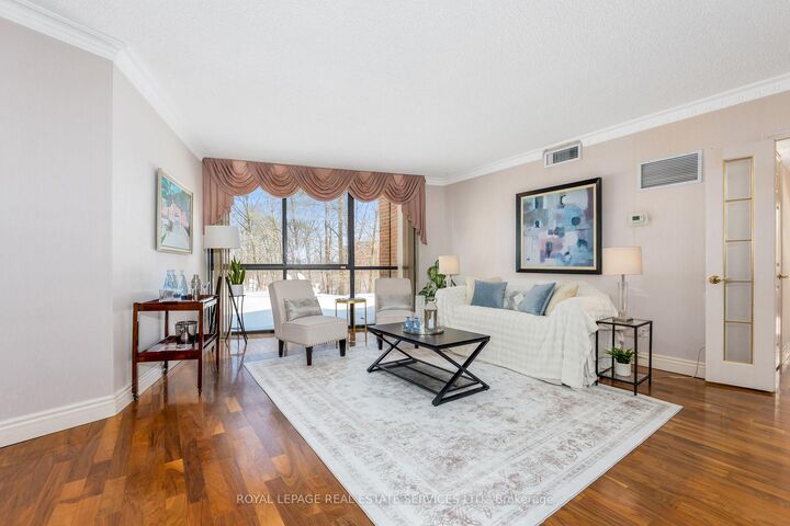 Property Photo:  1240 Marlborough Court 110  ON L6H 3K7 