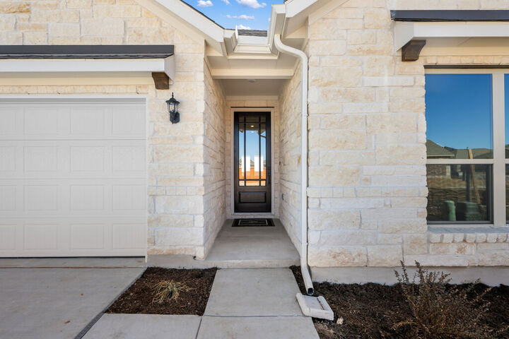 Property Photo:  1409 Dog Iron Street  TX 78633 