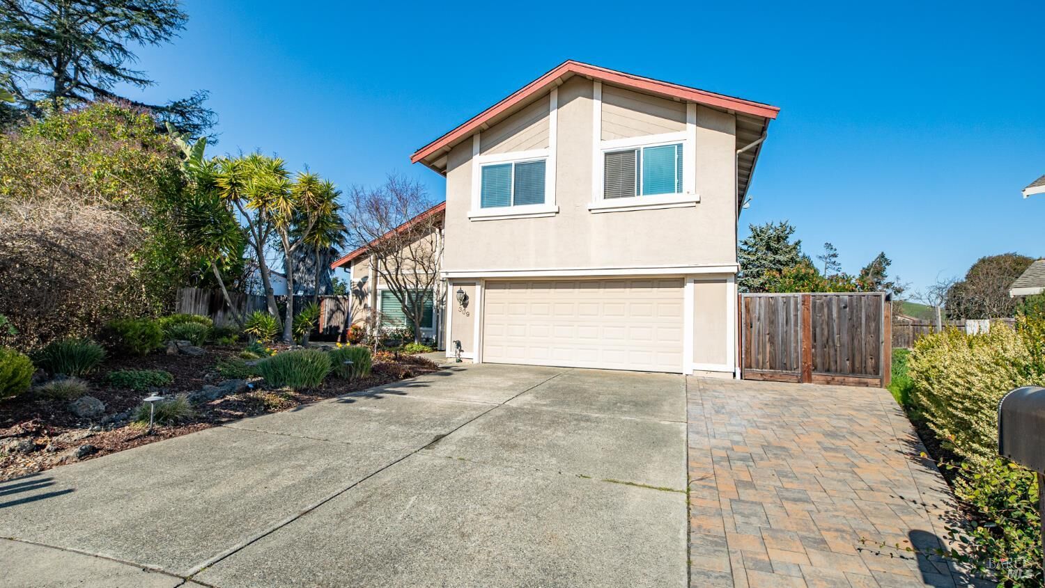 Property Photo:  309 Drake Court  CA 94510 