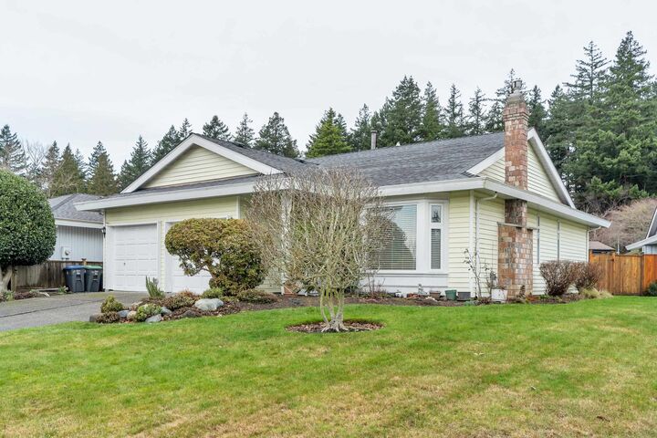 Property Photo: 14243 19A Avenue BC V4A 7X7