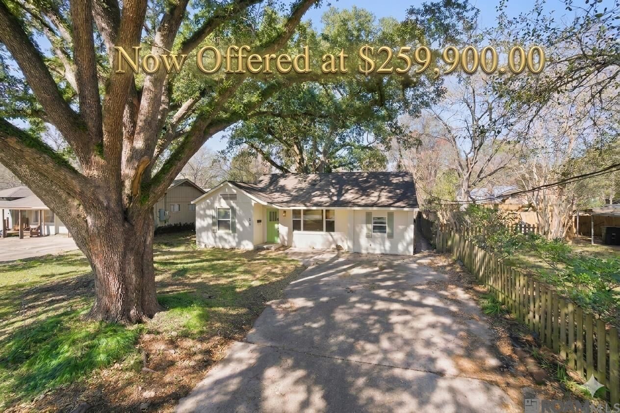 Property Photo:  6061 Evans St  LA 70806 