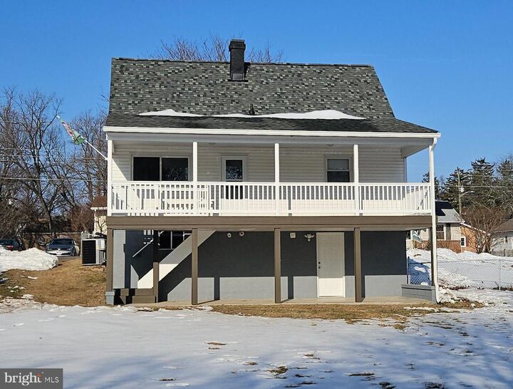 Property Photo:  232 Myrtle Avenue  VA 22601 