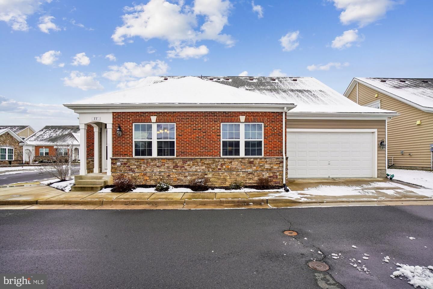 Property Photo:  77 Harpers Mill Way  VA 20180 