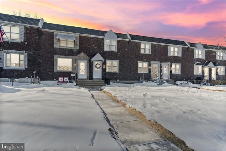 Property Photo:  238 Westpark Lane  PA 19018 