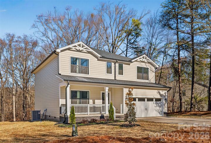 Property Photo:  4207 Eagle Chase Drive  NC 28216 