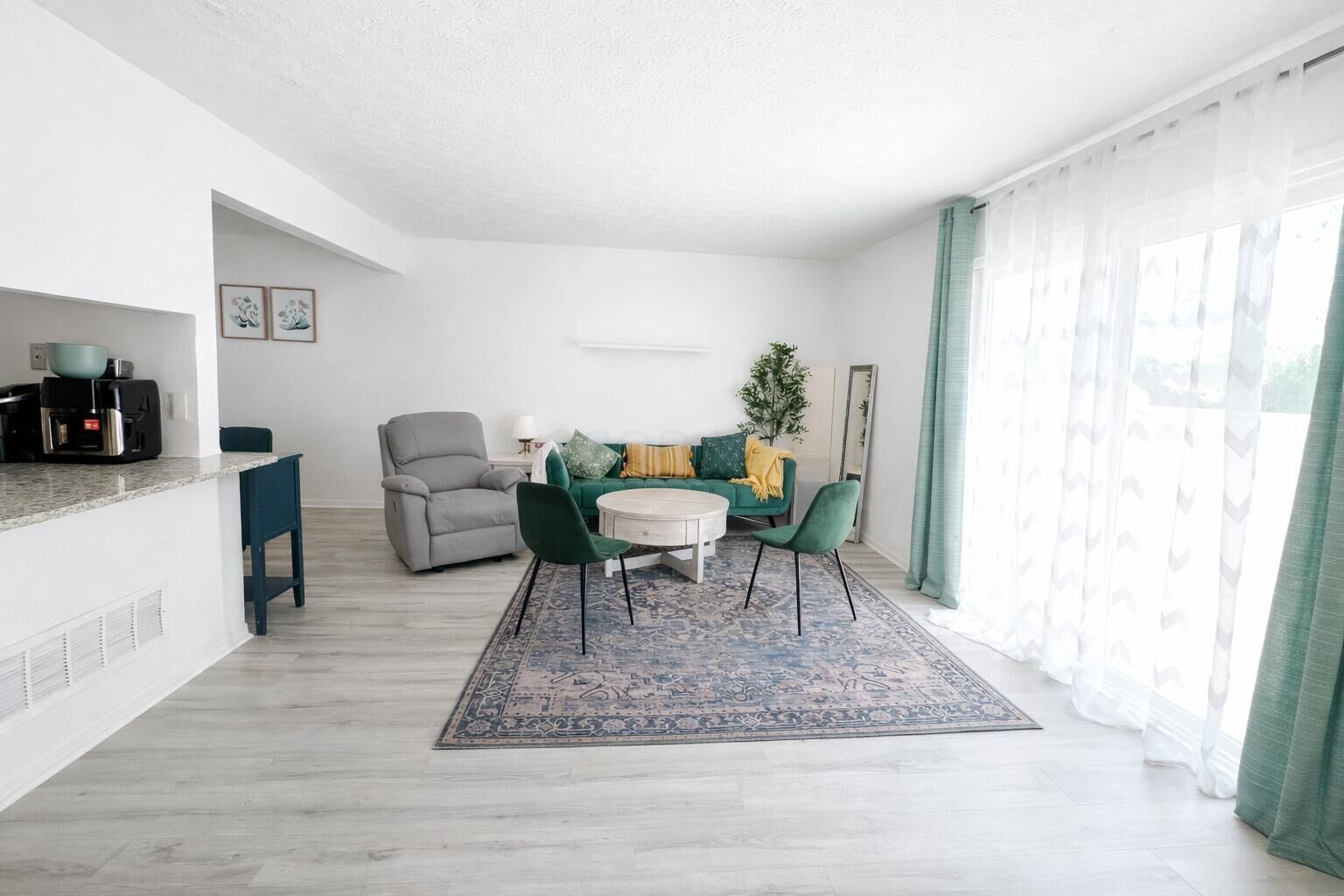 Property Photo:  5258 Captains Court  OH 43220 