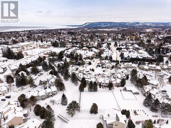 Property Photo:  150 Victoria Street South 105  ON N0H 2P0 