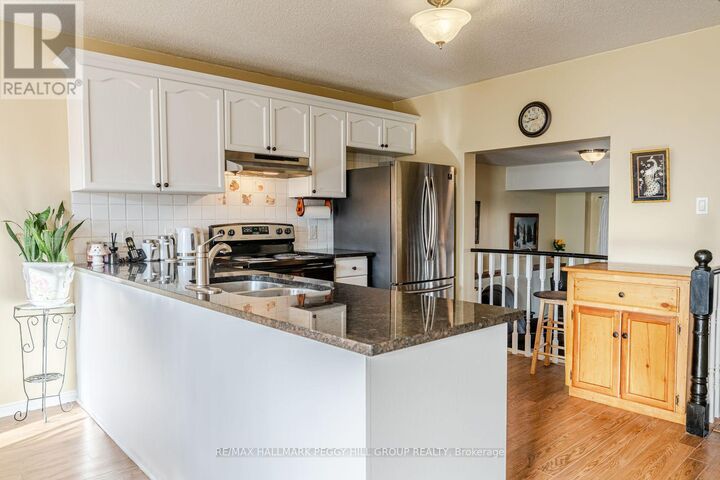 Property Photo: 222 Country Lane ON L4N 0W1