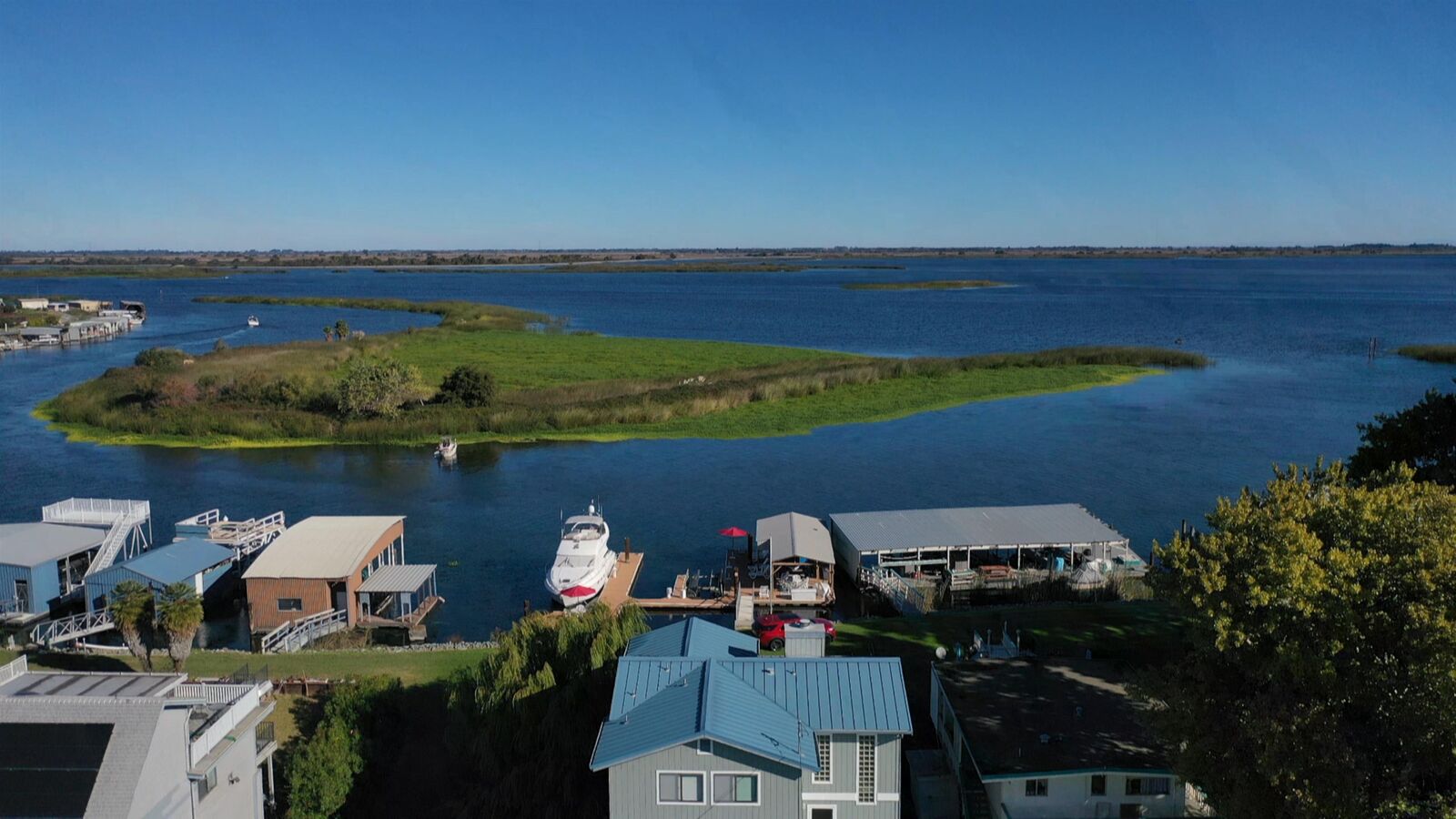 Property Photo: 3777 Willow Rd CA 94511