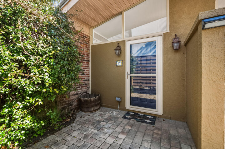 Property Photo:  27 Old Ferry Road  FL 32579 