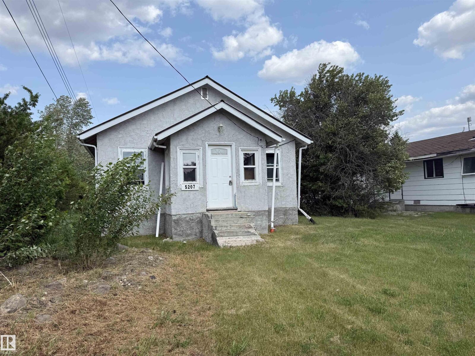 Property Photo: 5207 Pyrogy Drive AB T0A 1P0