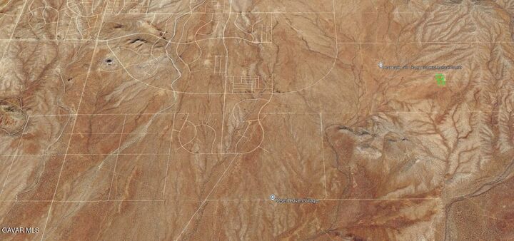 Property Photo:  230th St &Amp S/O Penta Way  CA 93523 