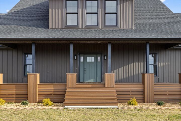 Property Photo: 1589 County Road 4 AL 35962