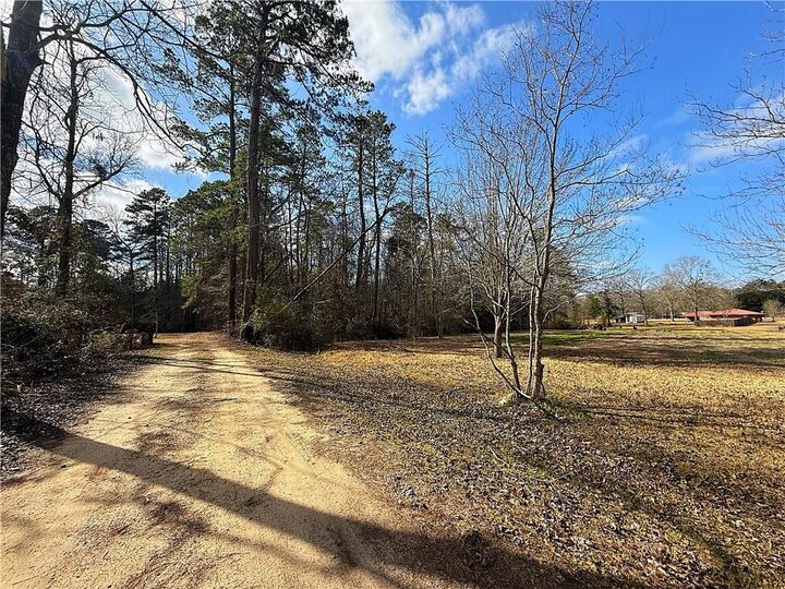 Property Photo:  37 H. Strange Road  LA 71346 