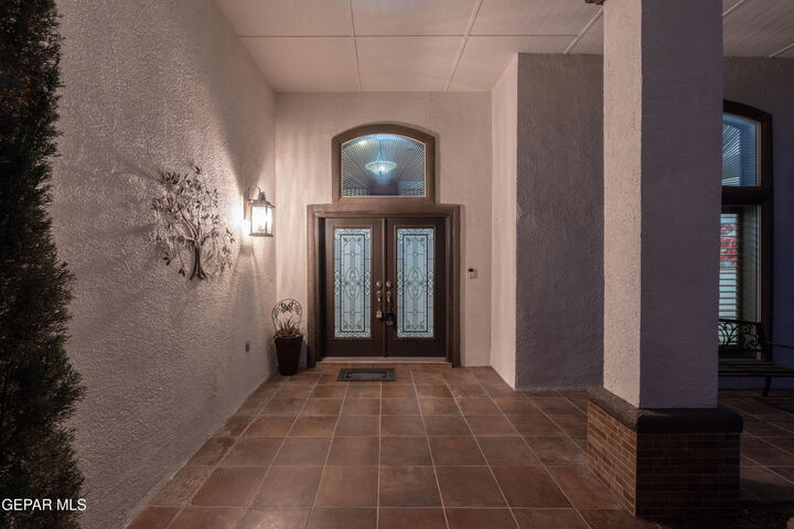 Property Photo: 3733 Tierra Campa Drive TX 79938