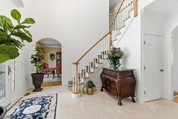 Property Photo:  4 Deer Trail Rd  NJ 07405 