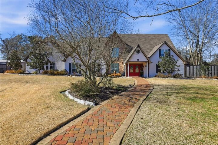 Property Photo:  4712 Frost  TX 77630 