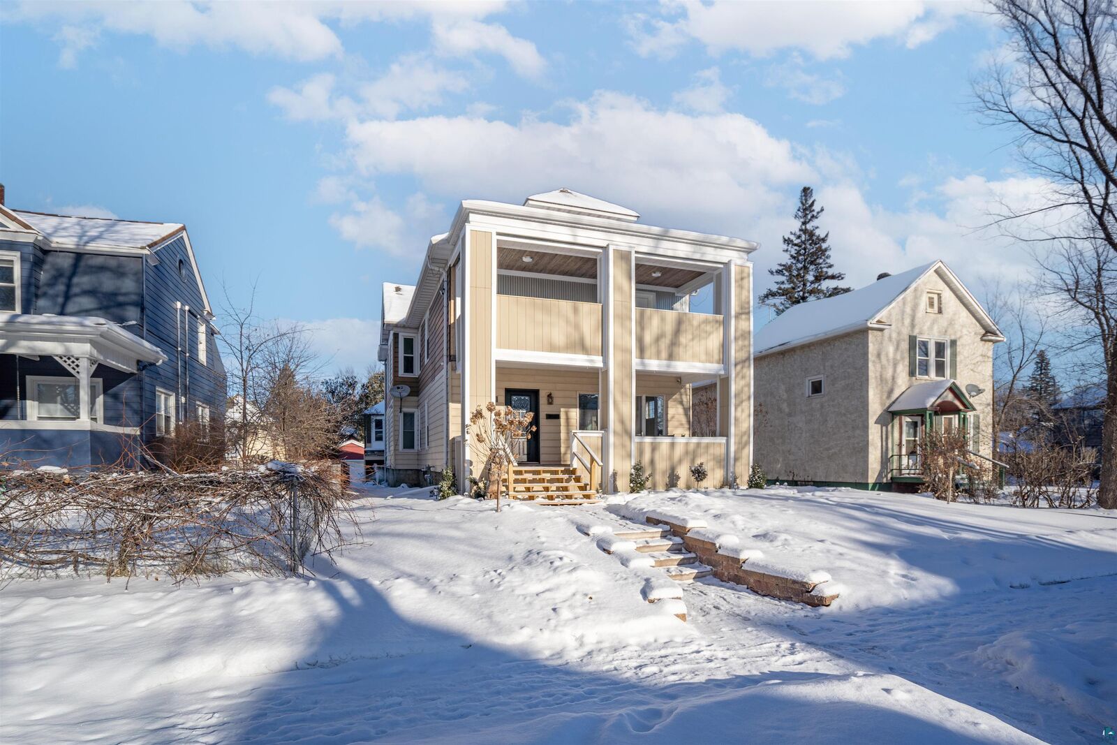 Property Photo: 405 7th St S MN 55792